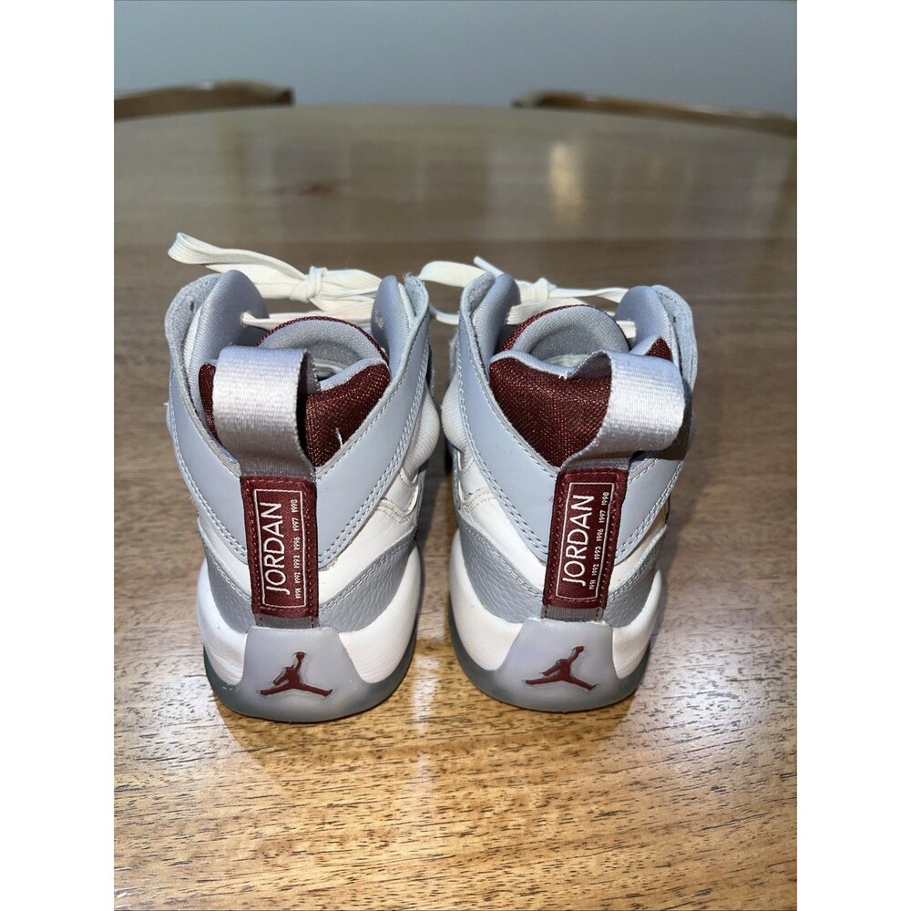 Nike Boys Air Jordan Jumpman Two Trey GS White‎ Cherrywood Red Sneakers Size 4Y - Picture 4 of 15